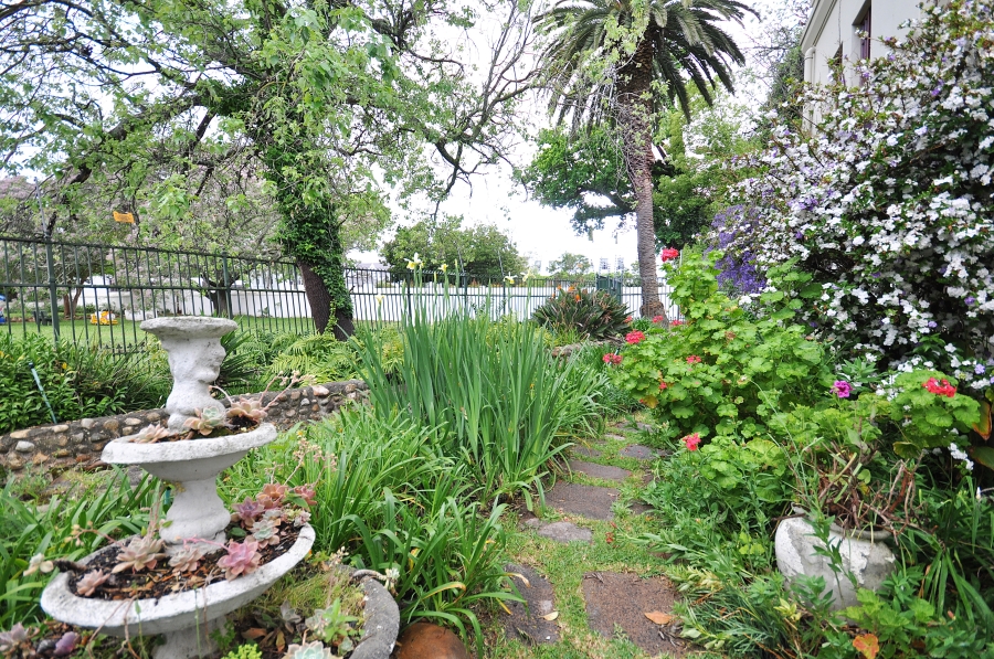 2 Bedroom Property for Sale in Stellenbosch Central Western Cape